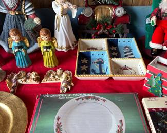 Christmas cake server