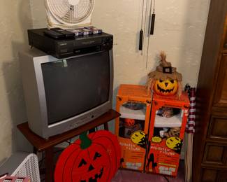 vintage Halloween decor