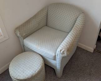 accent chair and ottoman 
