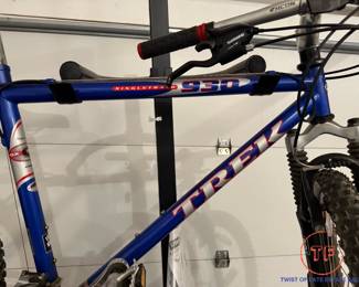 TREK 930 Men's Mountain Bike