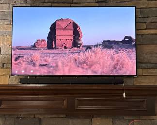 SAMSUNG 55” OLED Smart TV