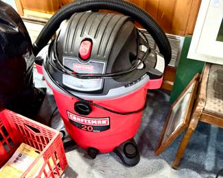 CRAFTSMAN SHOP VAC