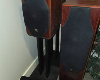 Monitor Audio tall speakers pair