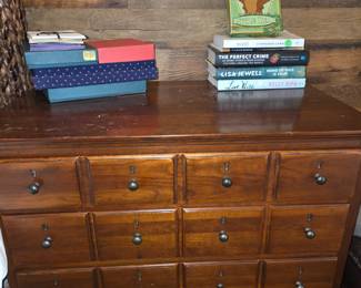 4 drawer side chests