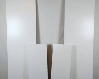 White Shelves With No Brackets