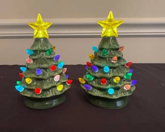 Mr. Christmas Nostalgic Ceramic Lighted Tree