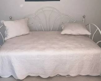 White Day Bed with Floral Posts