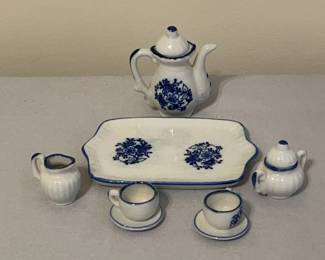 Mini Tea Set in Blue White