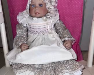 Vintage Lee Middleton Baby Doll 1988 Limited Ed.