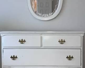 Cream Dresser with 4 Drawers Mirror by Pulaski Furniture