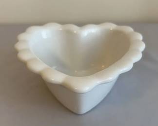 Chantal 1.25cup Heart Dish For Baking Or Freezing