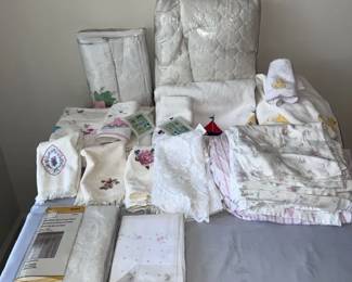 New Used Towels, Bedding Other Household Goods