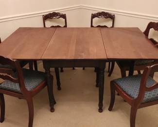 Antique Dropleaf Dining Room Table with 6 Chairs