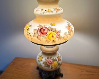 Gone with the Wind hurricane lamp