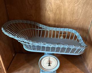 Antique scale