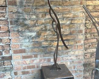 CAP 612F805B92DF448F88B9E9FA4C502A8E