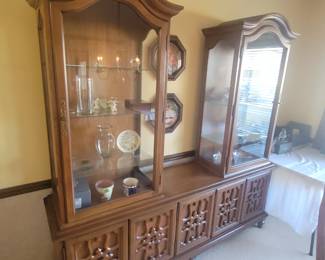 Mount Airy North Carolina dining room set