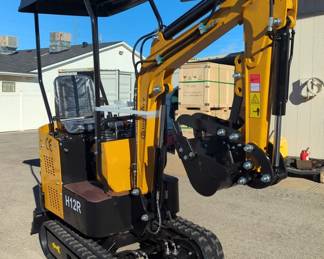2025 CFG H12R Mini Excavator, Unused