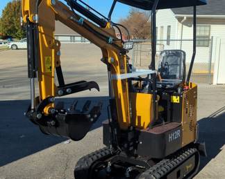 2025 CFG H12R Mini Excavator, Unused