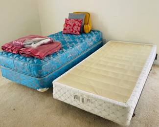 One Twin Bed Mattress Set One Twin Half Set With Blankets Pillows