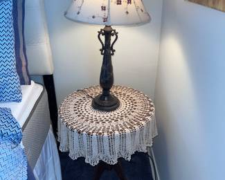 Bella and Edwards Cottage lamp with Dale Tiffany shade