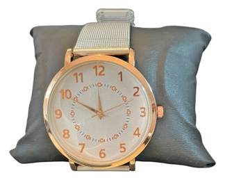 WhiteRose Gold wSilver Toned Band