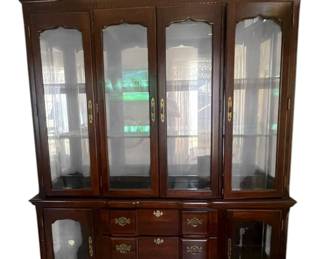 Goodard Manor by Singer Furniture Cabinet