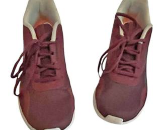Reebok Maroon Athletic Shoe Size 9
