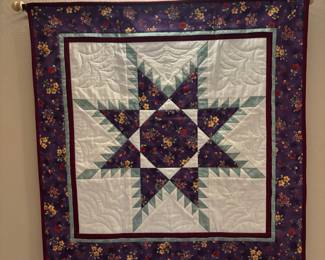 Lemoyne Star Pattern Quilted Wall Hanging
