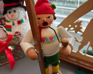 Erzgerbirge Smoker Incense Skier Figurine