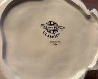 Fitz and Floyd "Snowy Woods" Santa Themed Candy Dish