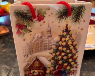 Villeroy & Boch "Toy's Fantasy" Gift Bag Shaped Porcelain Vase