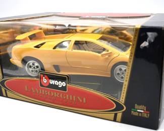 Burago Lamborghini Diablo 1990 COD 3041 1:18 Scale with original box-preowned