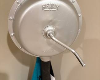 Henry golf ball washer
