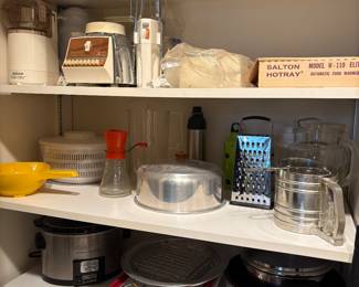 Vintage kitchen appliances. 