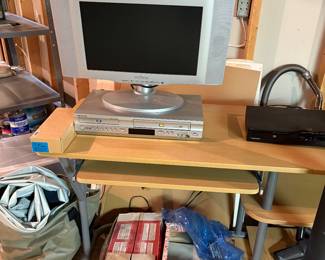 Proview TV with DVD player