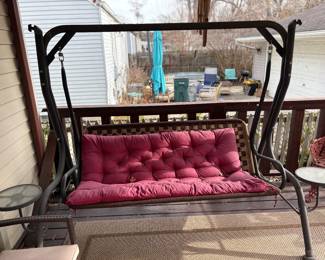 Porch swing 