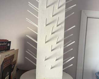 Perfect Storage for Spools of Thread