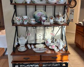 Bakers Rack/Wine Rack