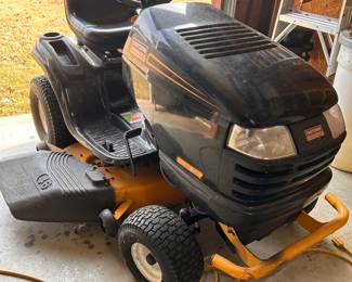 CRAFTSMAN riding mower 