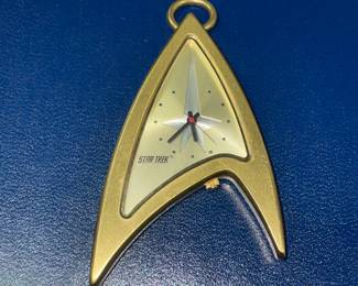 Star Trek pocketwatch yes it works. More stuff will be put on later this week, including a big collection of sterling silver.