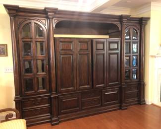 Made by Hooker.
11 ft wide, 84 inches tall