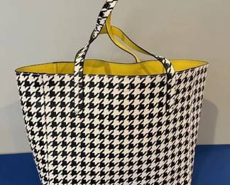 Vera Bradley Houndstooth tote bag.