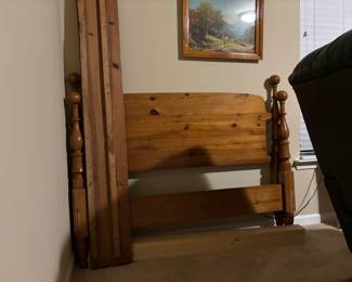 Bedroom set: Double head and foot board