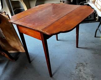 #124 Wood Drop-side Table (needs Tightening - as is finish and legs) - 19-39x33x29 $45.00