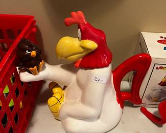 #175 Ceramic Pitcher Foghorn/Leghorn and Henry Hawk $22.00