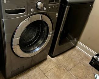 #85 LG Front Load Washer Steam (as is Rubber Gasket) Model 307KWUC41470 $200.00
#86 Samsung Moisture Senor Swing Door Dryer - Model DVE45T340 $200.00