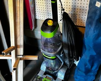 #139 Bissell ProHeat2X Shampooer $40.00