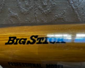 #76 Rawlings Adirondack Wooden Baseball Bat signed Dale Murphy Engraved plus two other signatures $100.00