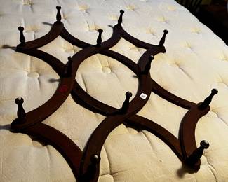 #180 Wood 10 Peg Wall Hanging Rack $20.00